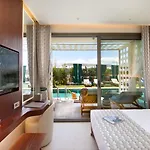 Hotel The Xon