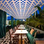 The Xon Hotel *